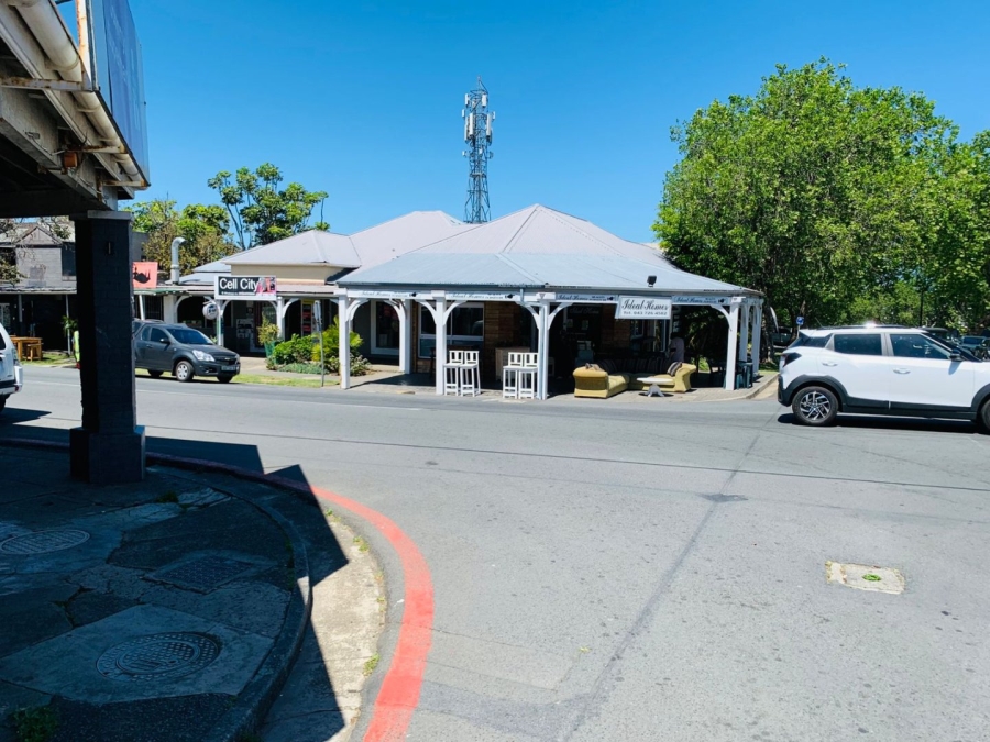 Commercial Property for Sale in Vincent Eastern Cape